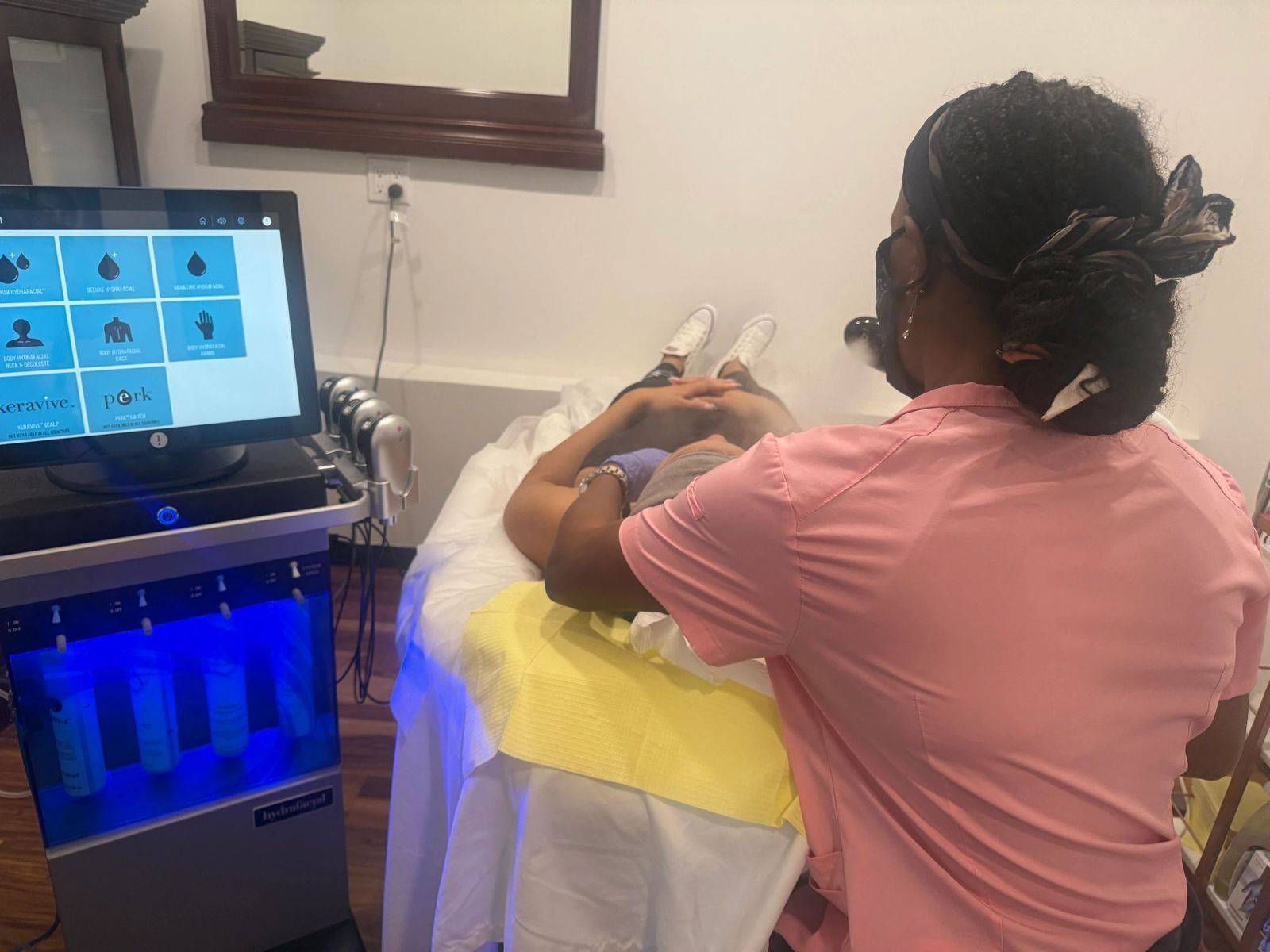 HydraFacial